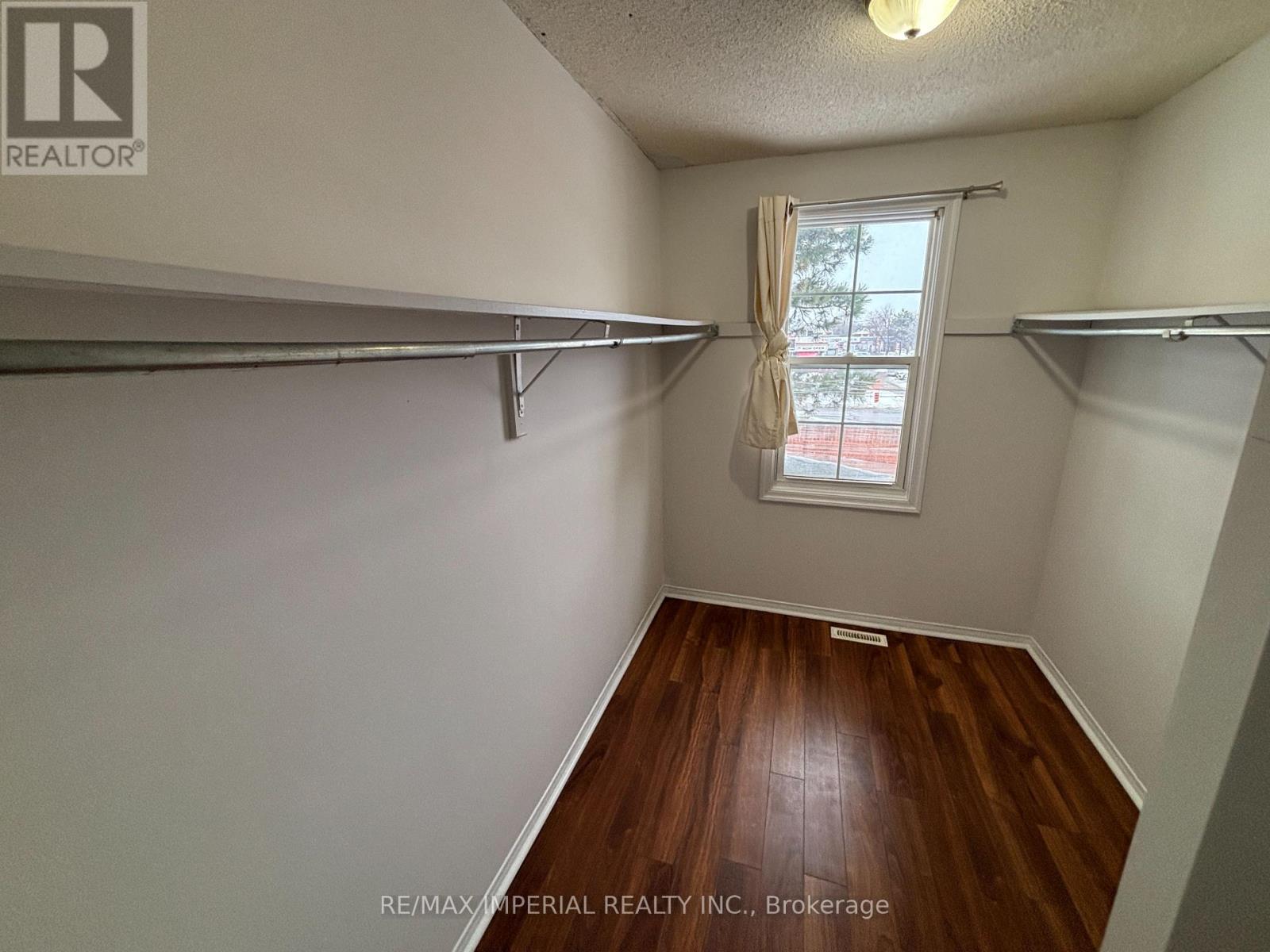 90 - 90 Stornwood Court, Brampton, Ontario  L6W 4J2 - Photo 20 - W12765372