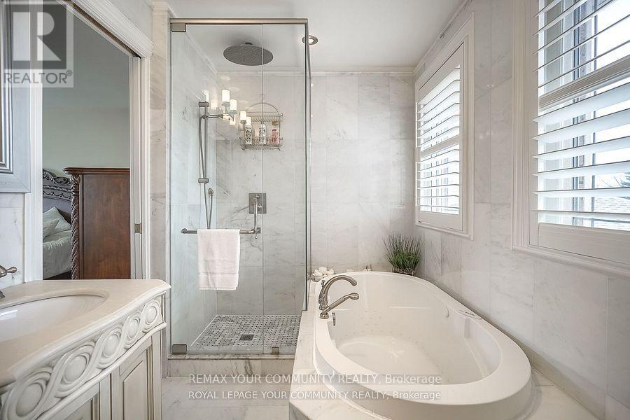 18 Terryellen Crescent, Toronto, Ontario  M9C 1H7 - Photo 25 - W12765380