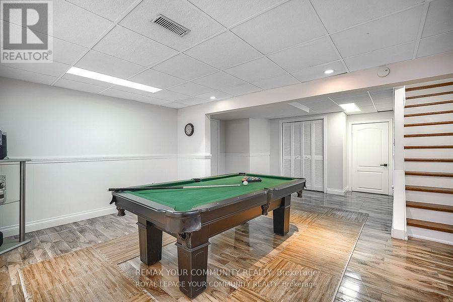 18 Terryellen Crescent, Toronto, Ontario  M9C 1H7 - Photo 34 - W12765380