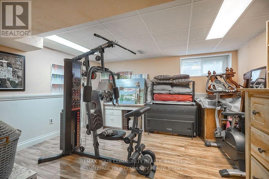 18 Terryellen Crescent, Toronto, Ontario  M9C 1H7 - Photo 36 - W12765380