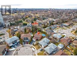 18 TERRYELLEN CRESCENT, Toronto, Ontario