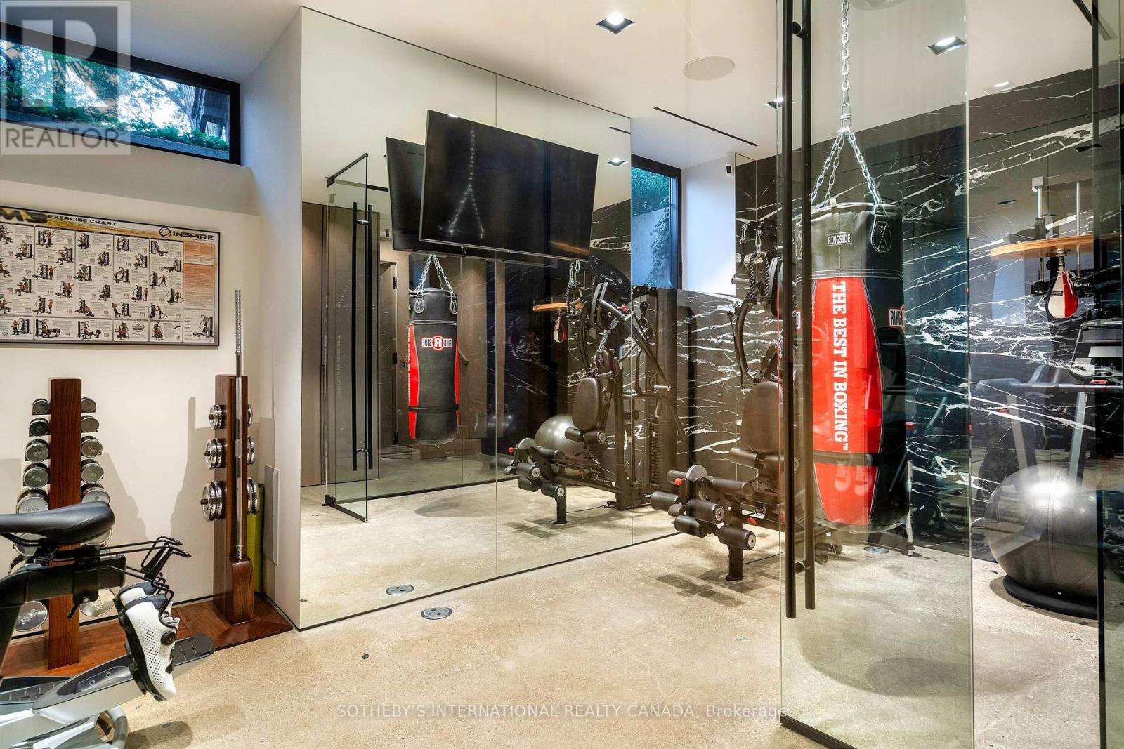 57 Baby Point Crescent, Toronto, Ontario  M6S 2B7 - Photo 26 - W12765418