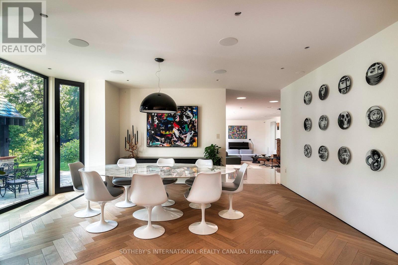 57 Baby Point Crescent, Toronto, Ontario  M6S 2B7 - Photo 7 - W12765418