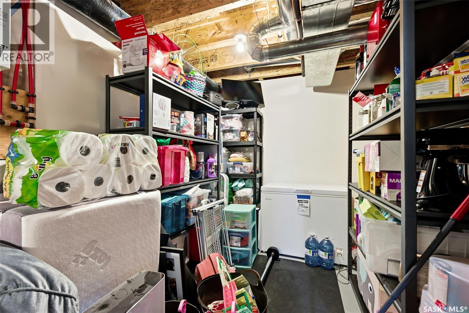 2813 Elgaard Drive, Regina, Saskatchewan  S4R 8J6 - Photo 37 - SK028025