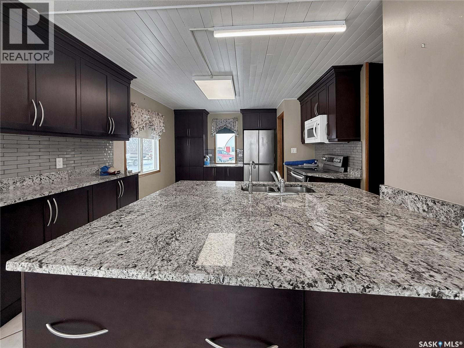 Moose Bay Rd Acreage, Grayson Rm No. 184, Saskatchewan  S0A 1E0 - Photo 11 - SK027938