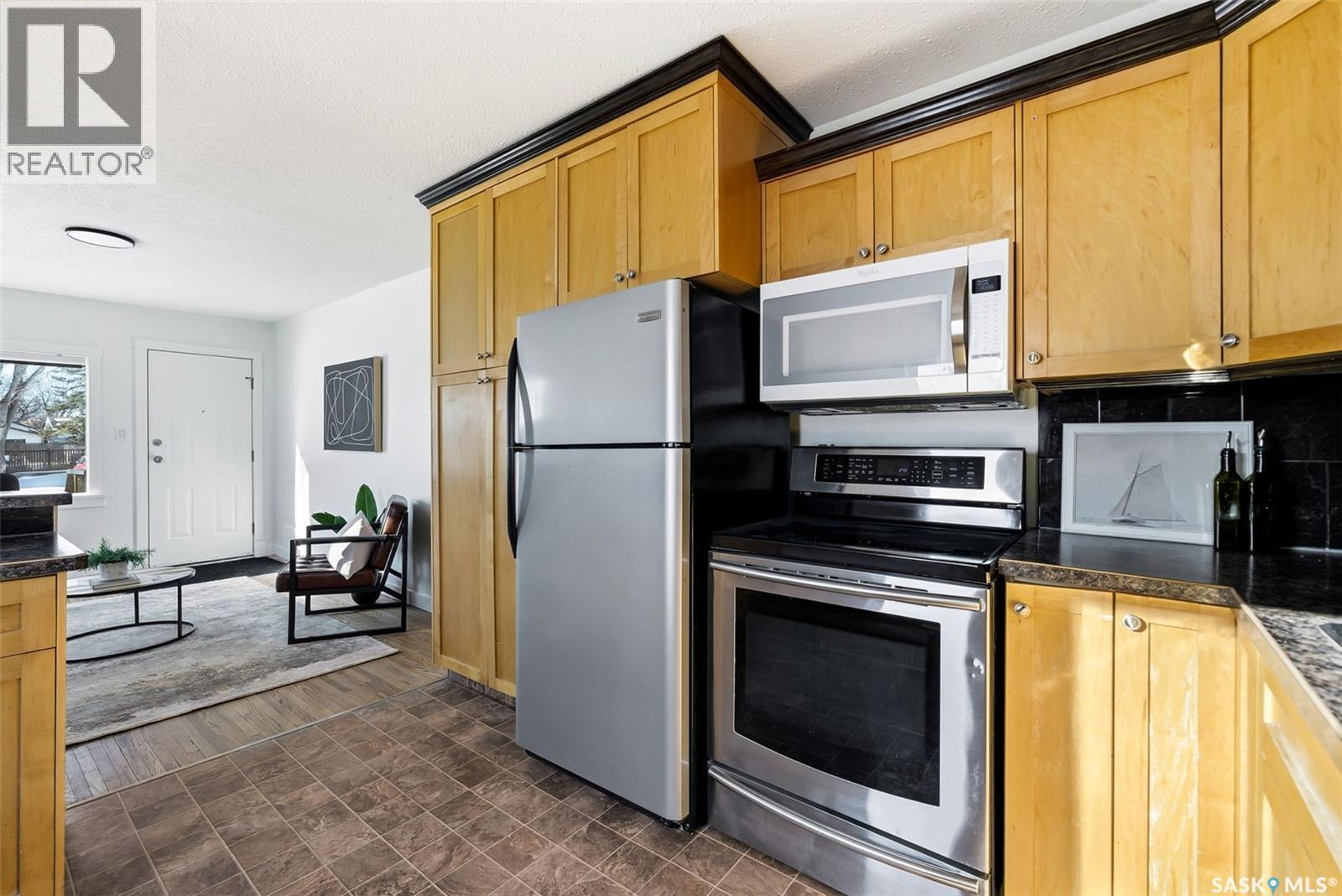 1435 Forget Street, Regina, Saskatchewan  S4T 4Y4 - Photo 10 - SK027902