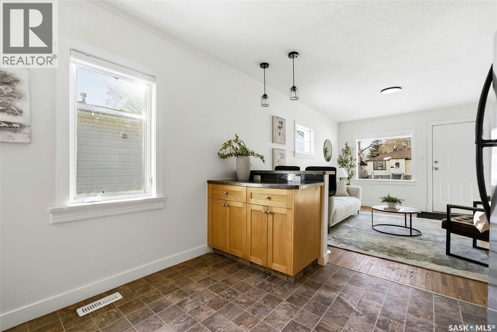 1435 Forget Street, Regina, Saskatchewan  S4T 4Y4 - Photo 11 - SK027902