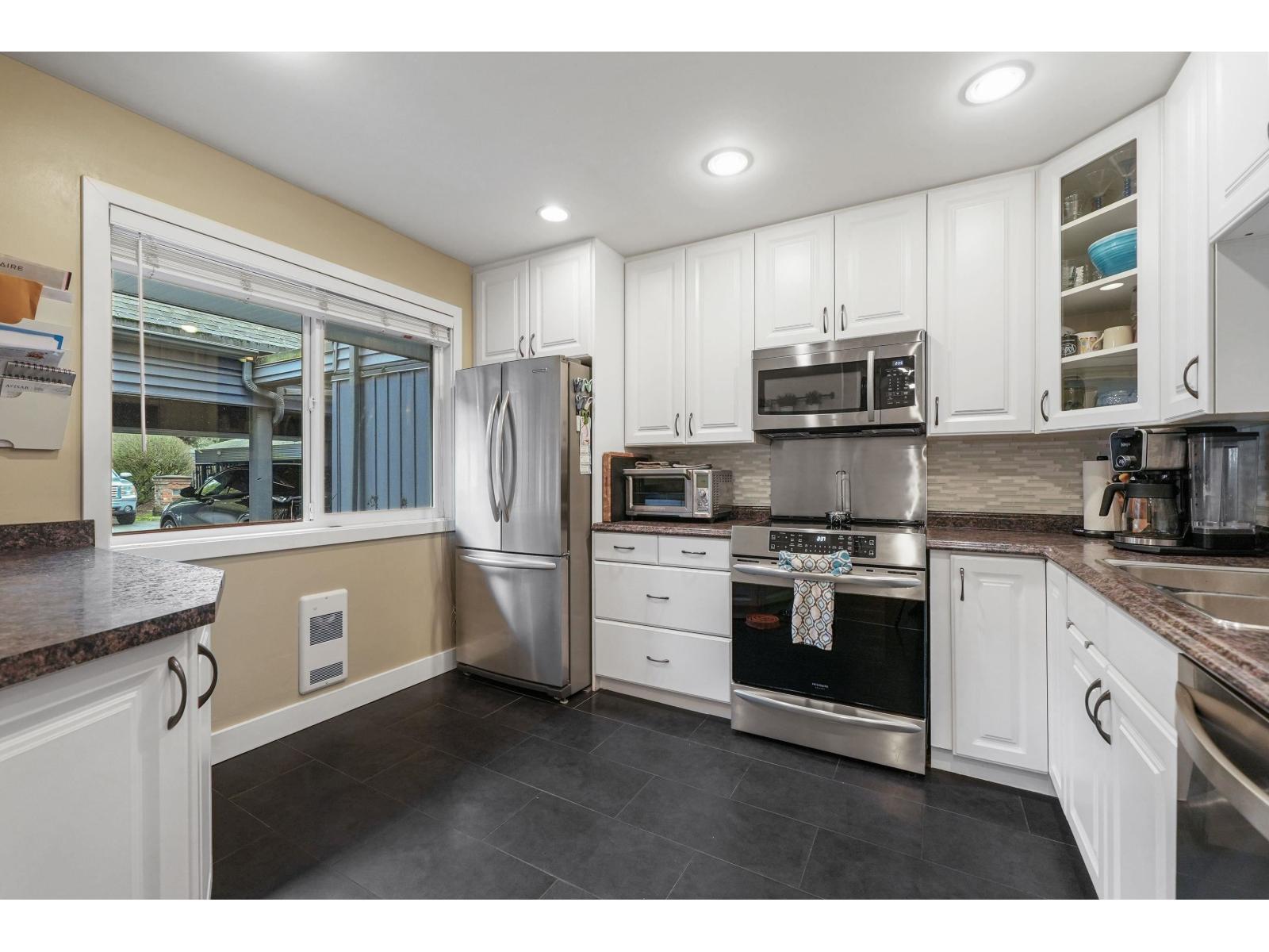 13 20155 50 Avenue, Langley, British Columbia V3A 6R8 - Photo 8 - R3087103