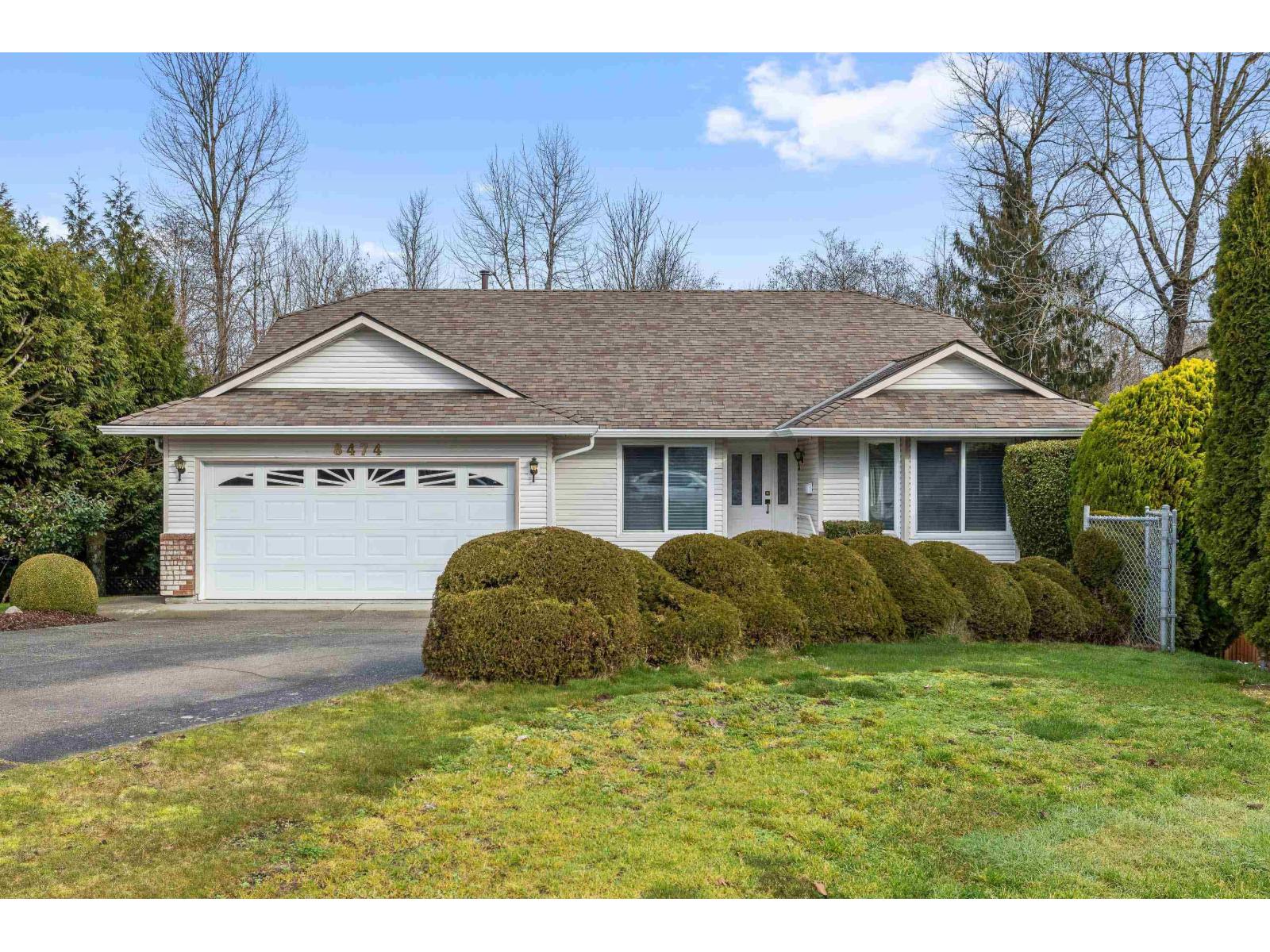 8474 Jennings Street, Mission, British Columbia  V2V 7K1 - Photo 1 - R3087137