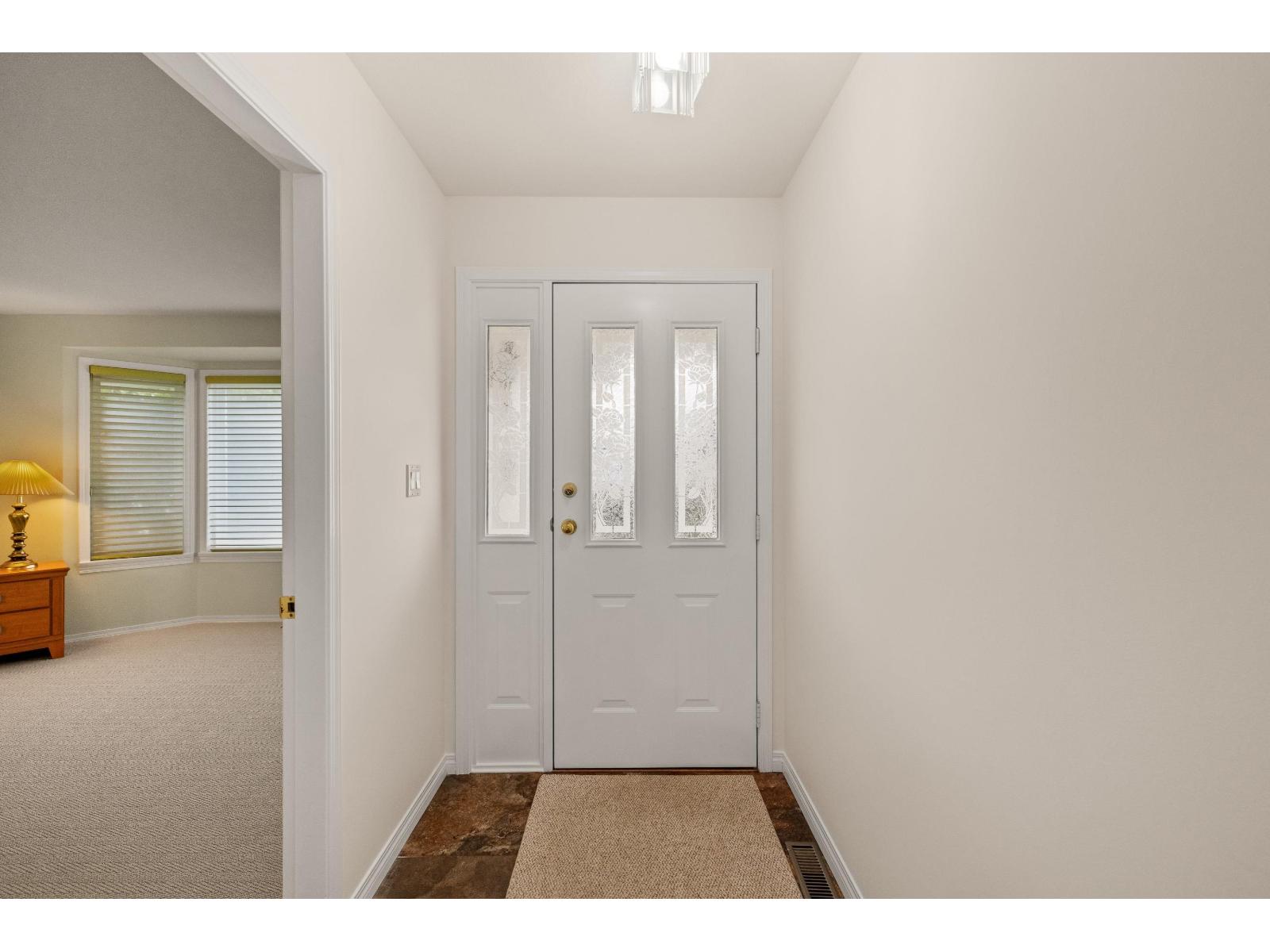 8474 Jennings Street, Mission, British Columbia  V2V 7K1 - Photo 16 - R3087137