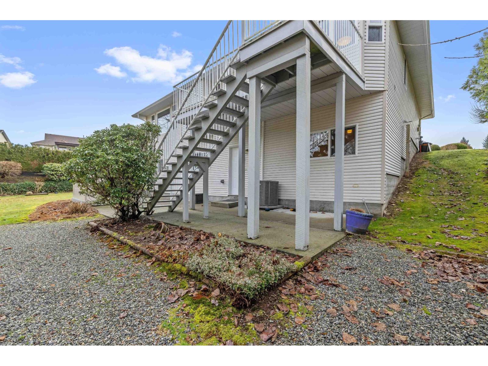 8474 Jennings Street, Mission, British Columbia  V2V 7K1 - Photo 34 - R3087137