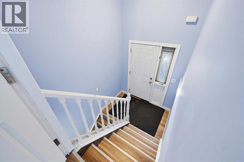 116 Falsby Road Ne, Calgary, Alberta  T3J 1B8 - Photo 4 - A2282201