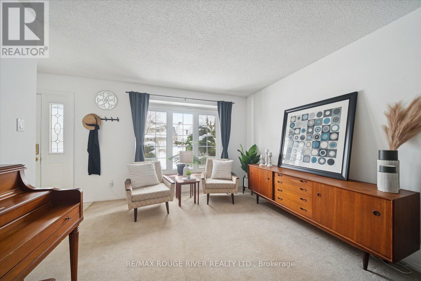 1212 Huntington Circle, Peterborough, Ontario  K9K 2B9 - Photo 3 - X12765202