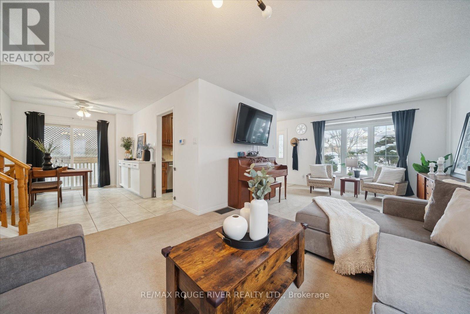 1212 Huntington Circle, Peterborough, Ontario  K9K 2B9 - Photo 5 - X12765202