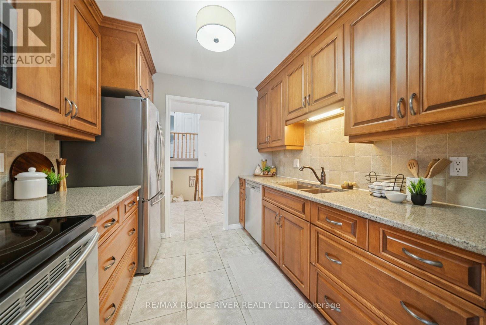 1212 Huntington Circle, Peterborough, Ontario  K9K 2B9 - Photo 8 - X12765202