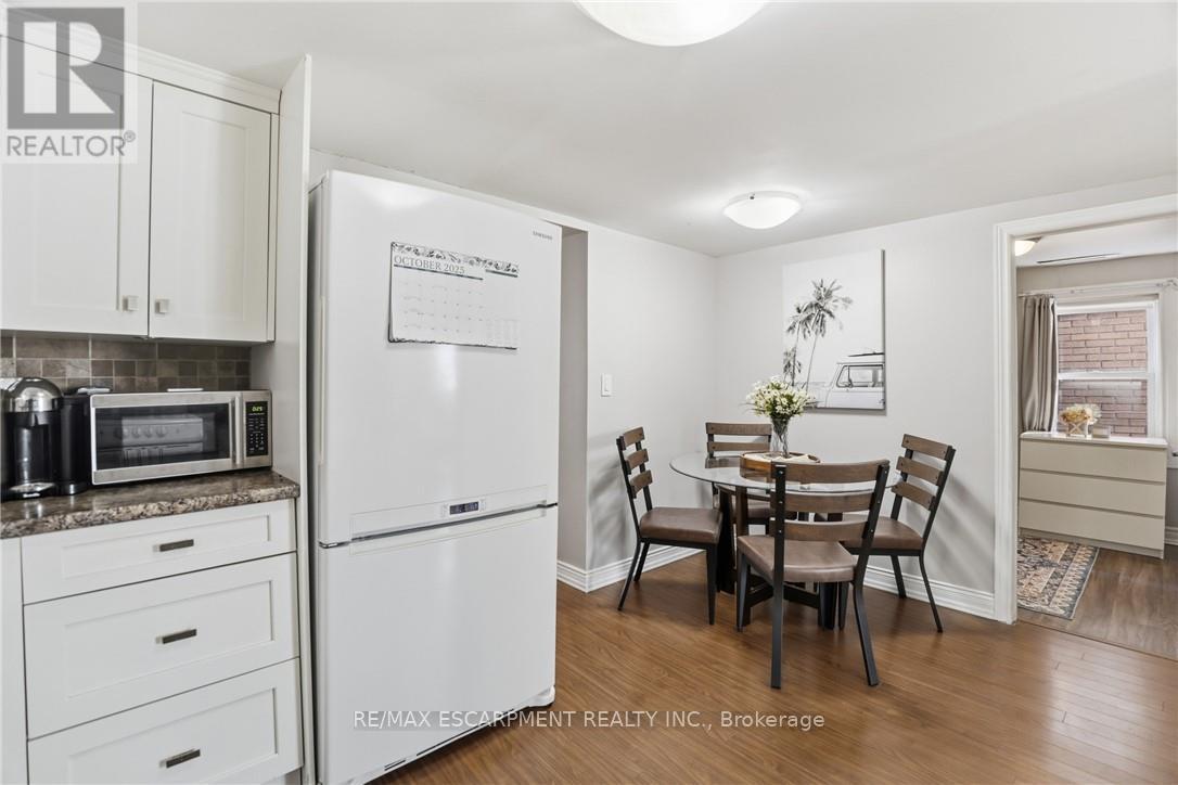 25 Delena Avenue N, Hamilton, Ontario  L8H 6B5 - Photo 18 - X12765280