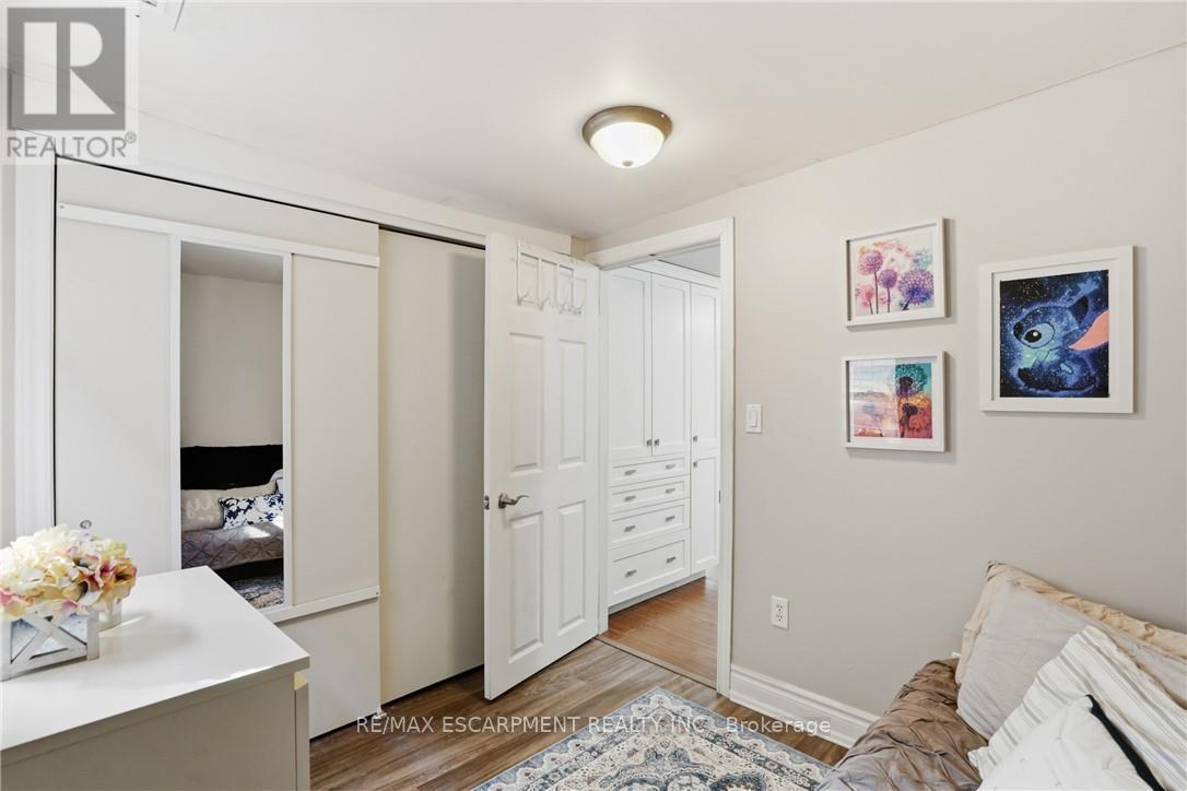 25 Delena Avenue N, Hamilton, Ontario  L8H 6B5 - Photo 21 - X12765280