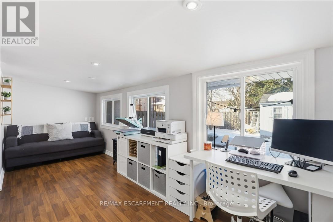 25 Delena Avenue N, Hamilton, Ontario  L8H 6B5 - Photo 29 - X12765280