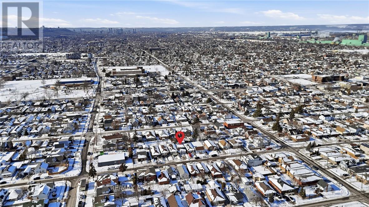 25 Delena Avenue N, Hamilton, Ontario  L8H 6B5 - Photo 42 - X12765280