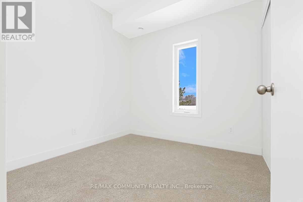 201c - 16 Melbourne Avenue, St. Catharines, Ontario  L2P 3J8 - Photo 12 - X12765410