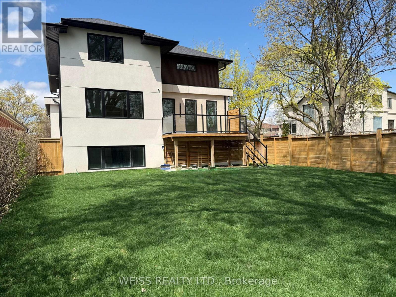 137 Bannockburn Avenue, Toronto, Ontario  M5M 2N4 - Photo 2 - C12741234