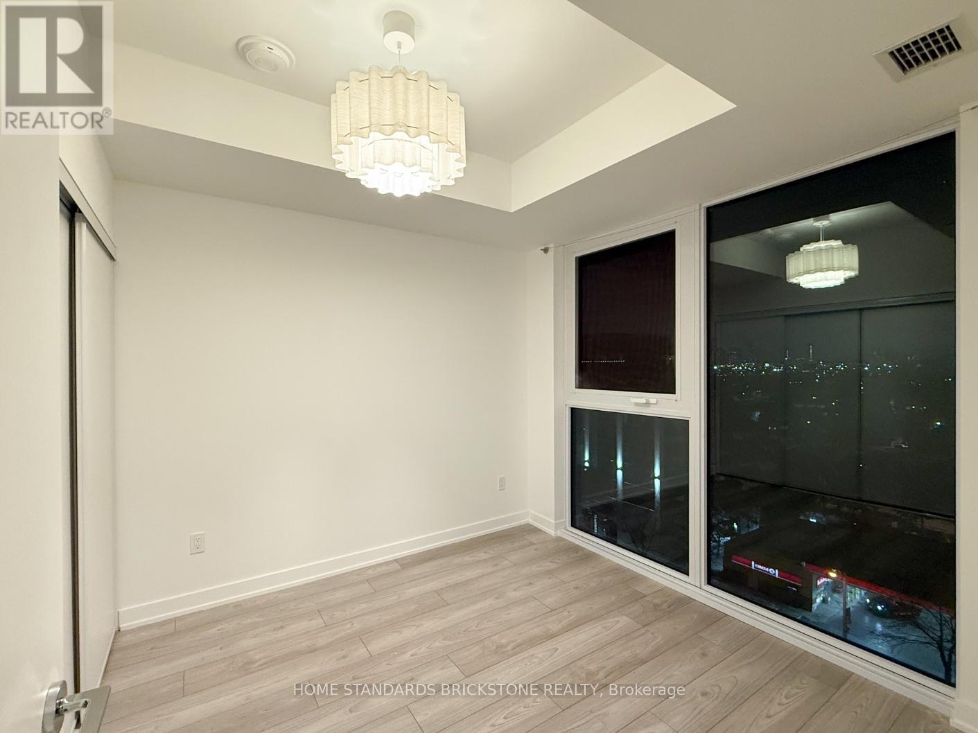 707 - 1007 The Queensway, Toronto, Ontario  M8Z 0H4 - Photo 7 - W12753102