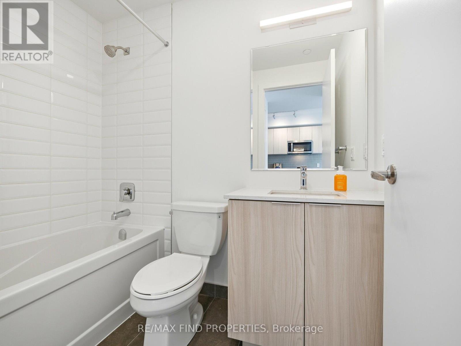 604 - 750 Whitlock Avenue, Milton, Ontario  L9E 2B4 - Photo 14 - W12763864