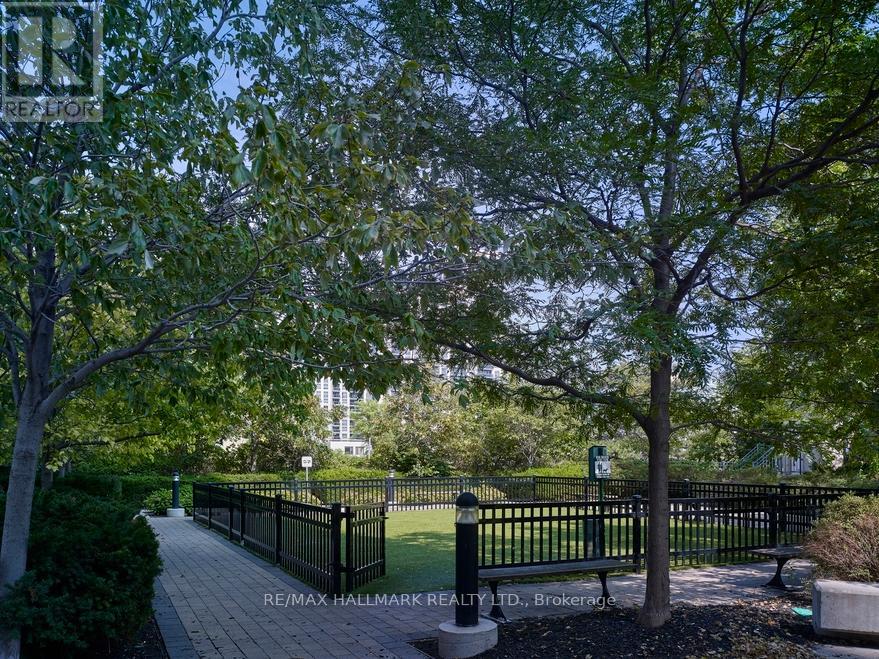 1504 - 5191 Dundas Street W, Toronto, Ontario  M9A 0B2 - Photo 24 - W12765158