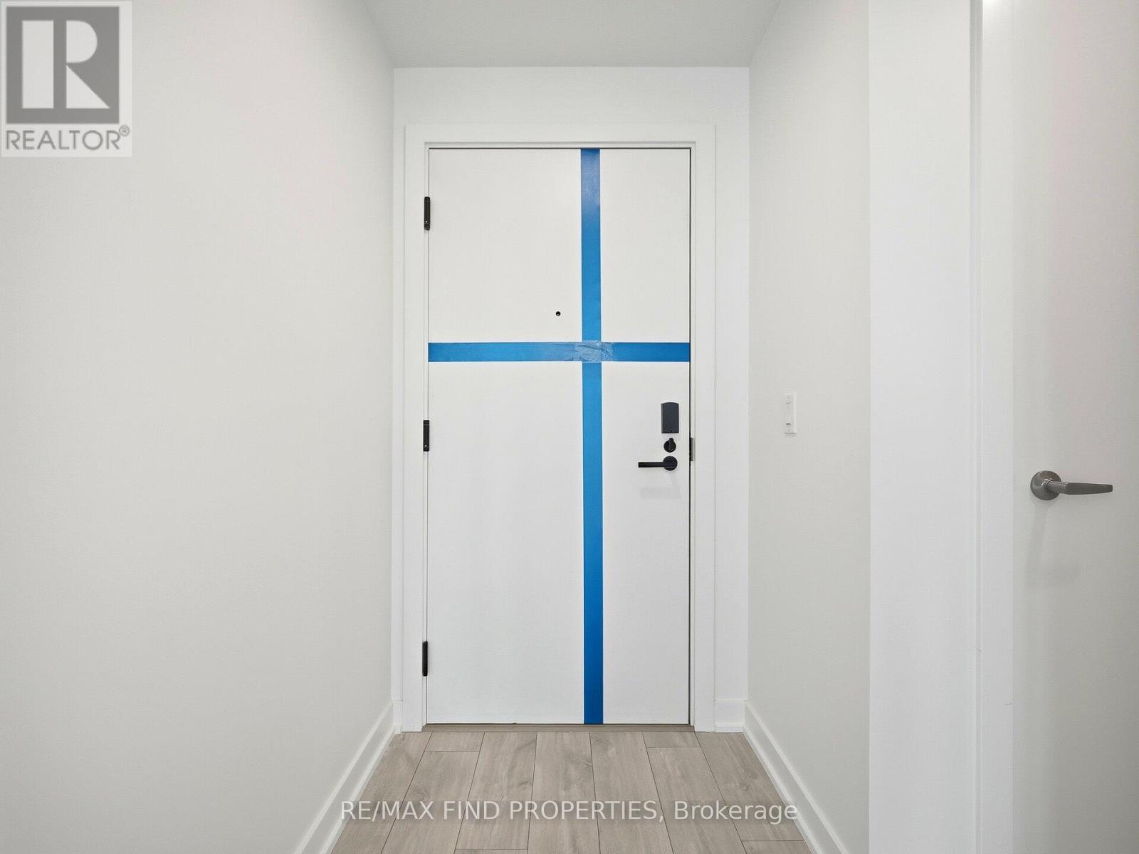 604 - 750 Whitlock Avenue, Milton, Ontario  L9E 2B4 - Photo 5 - W12763864