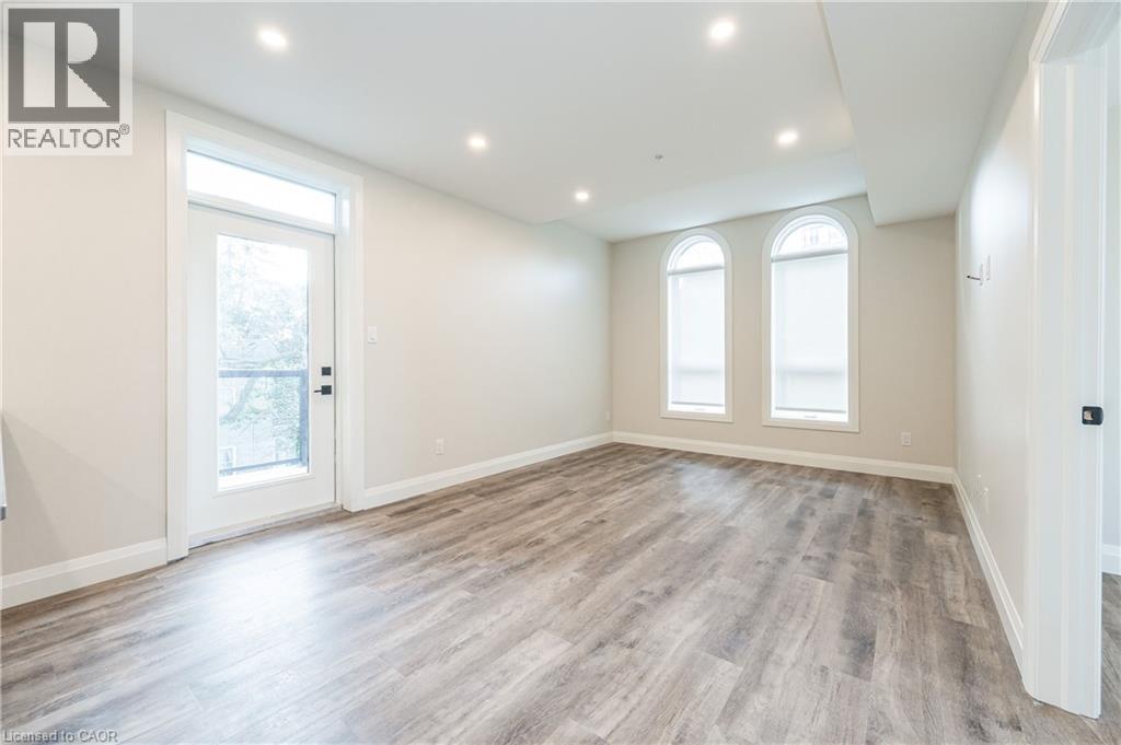 72 Erb Street E Unit# 200, Waterloo, Ontario  N2J 1L8 - Photo 6 - 40803243