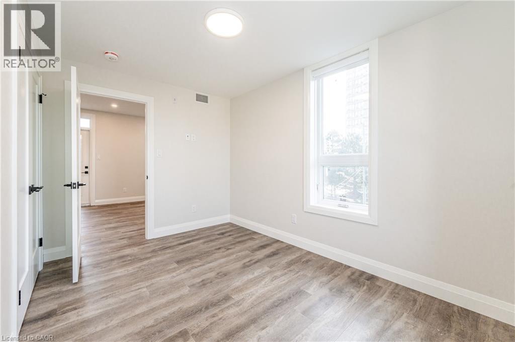 72 Erb Street E Unit# 200, Waterloo, Ontario  N2J 1L8 - Photo 8 - 40803243
