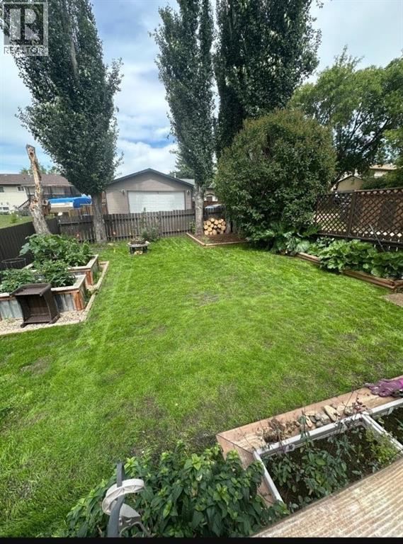 5228 40 Street, Innisfail, Alberta  T4G 1G5 - Photo 3 - A2278082