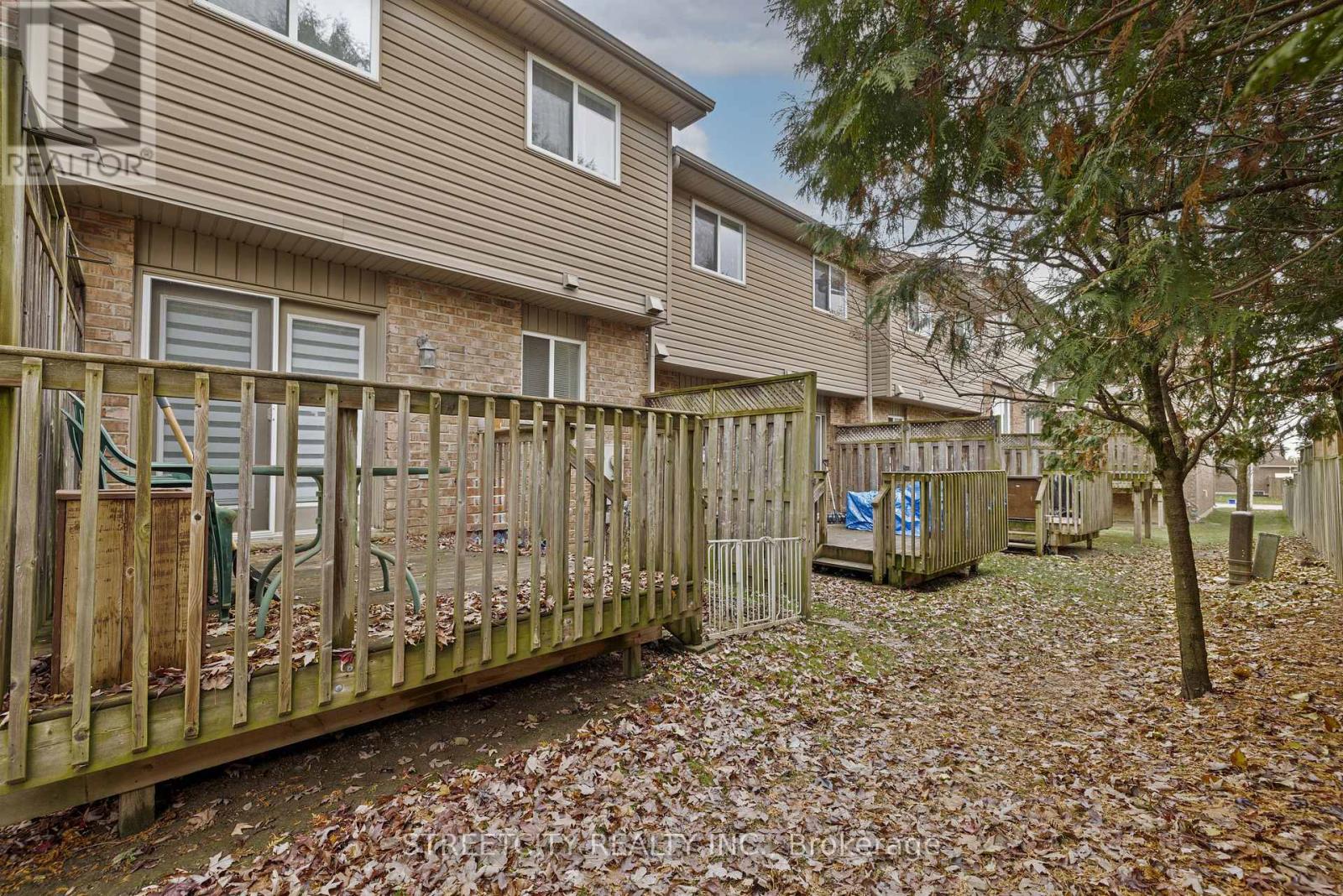 88 - 1320 Savannah Drive, London North (North C), Ontario  N5X 0B7 - Photo 30 - X12765506