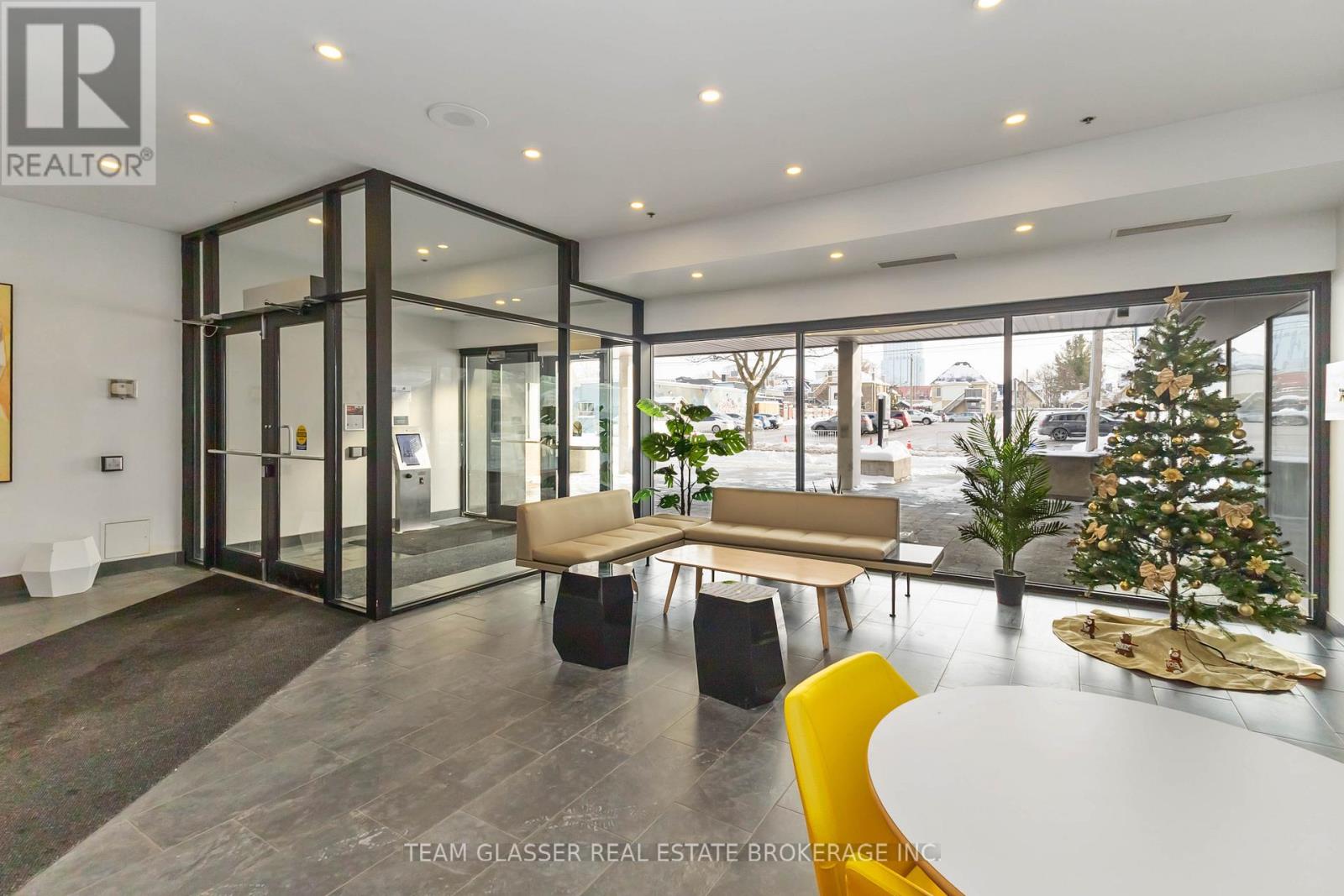 104 - 675 Richmond Street, London East (East F), Ontario  N6A 5X4 - Photo 4 - X12765530