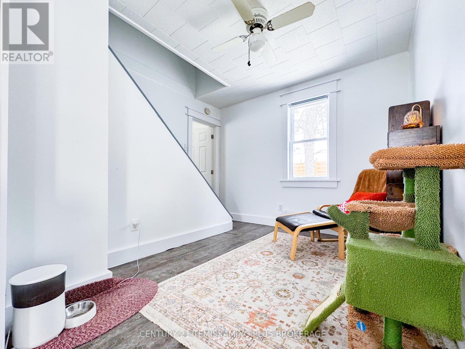 51 Fifth Avenue, Kirkland Lake, Ontario  P0K 1L0 - Photo 5 - T12765462