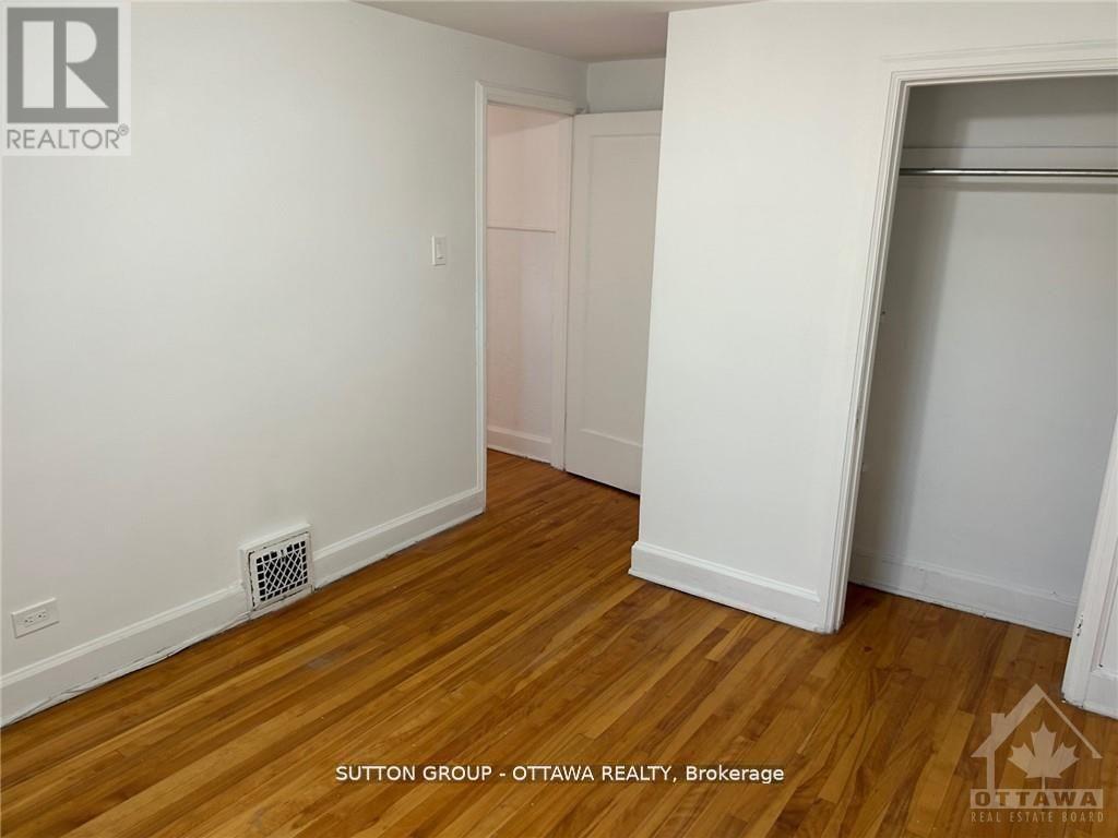 50 Armstrong Street, Ottawa, Ontario  K1Y 2V7 - Photo 9 - X12765444