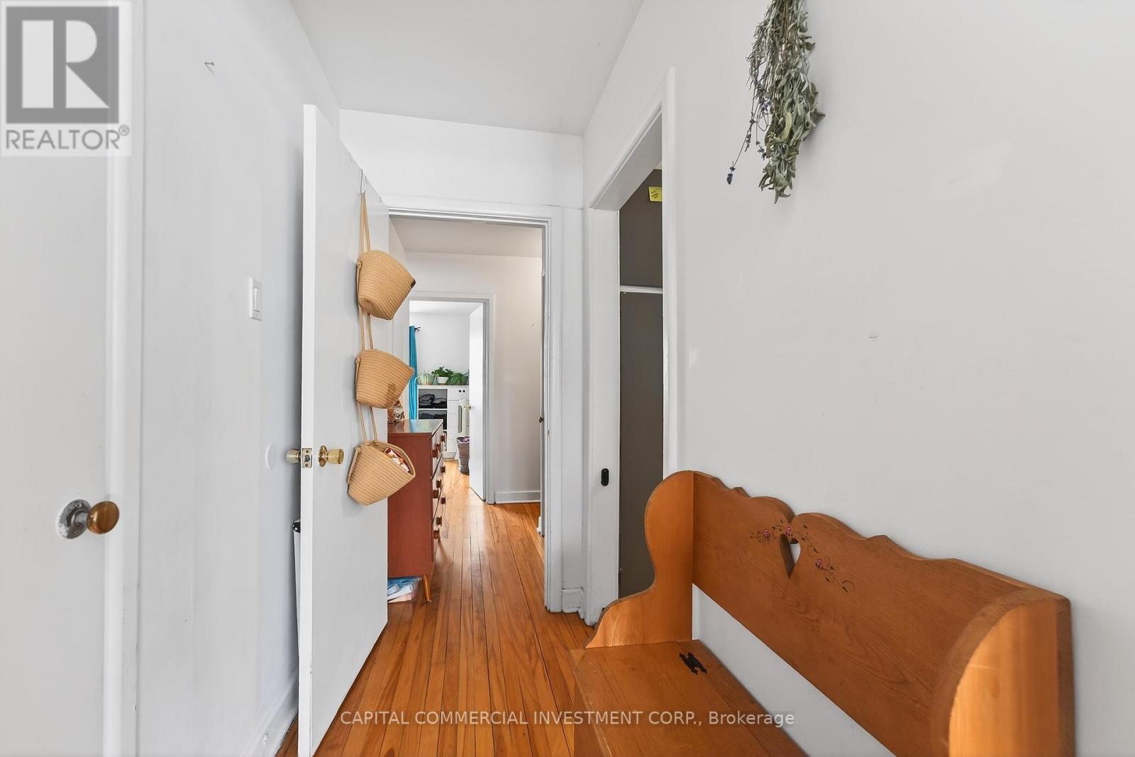 220 Compton Avenue, Ottawa, Ontario  K2B 5A9 - Photo 7 - X12765586