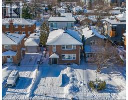 220 COMPTON AVENUE, Ottawa, Ontario