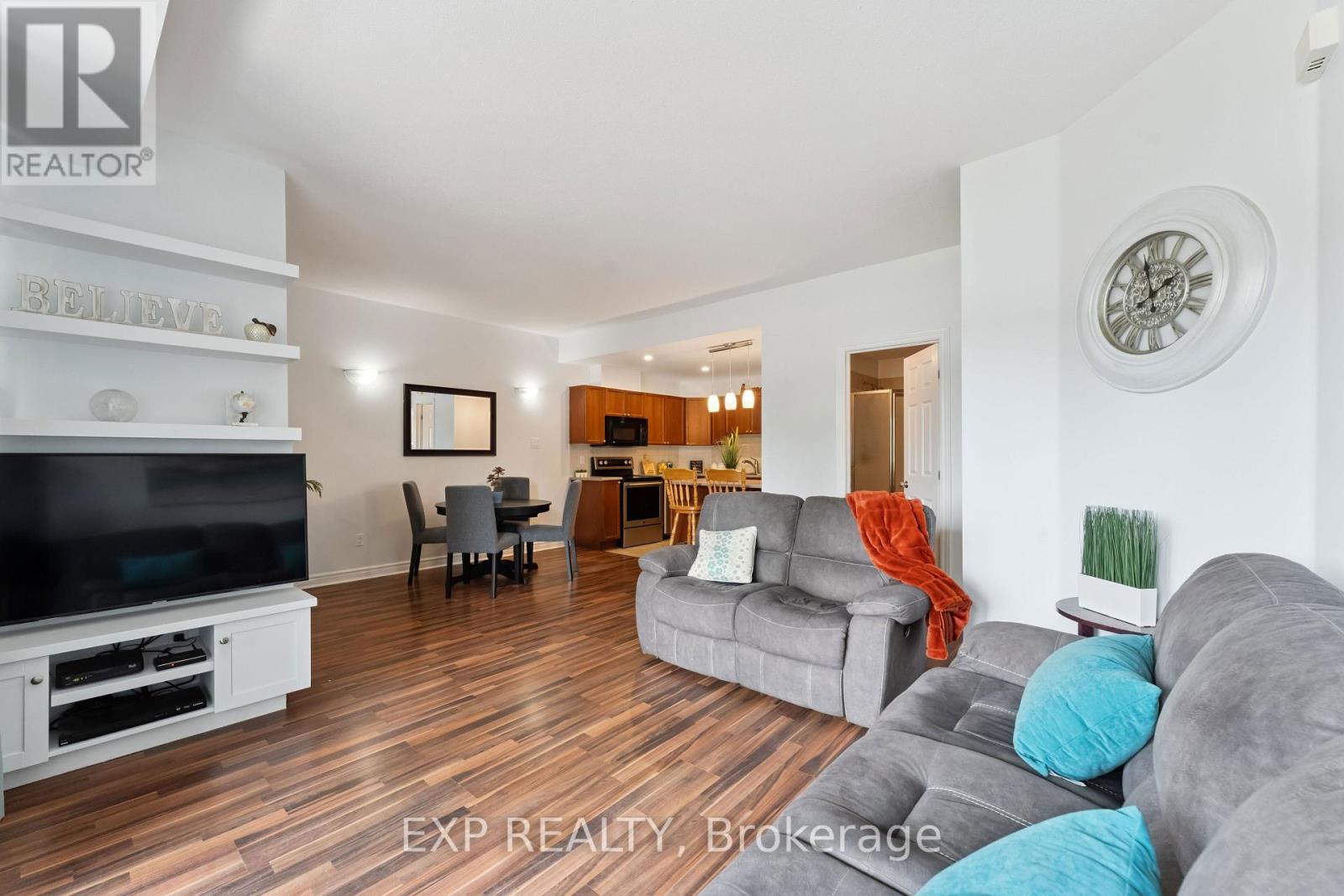 B - 231 Crestway Drive, Ottawa, Ontario  K2G 7C5 - Photo 5 - X12765590