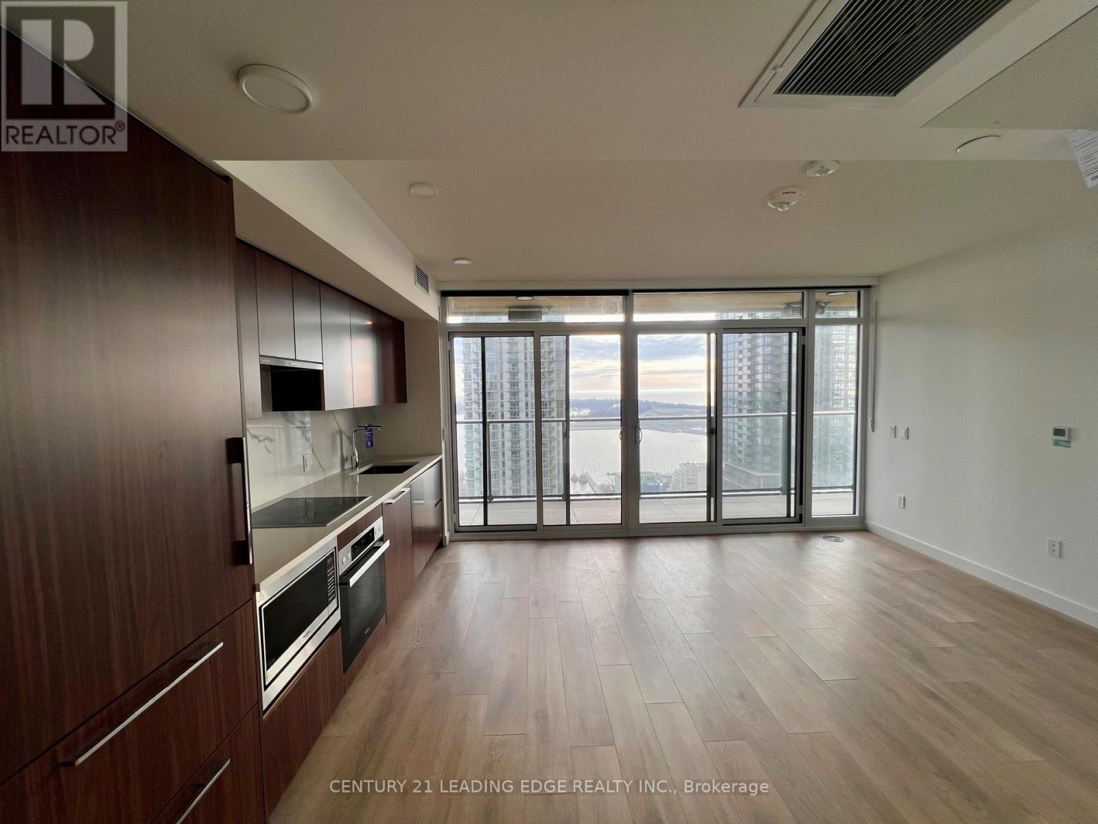 3311 - 3 Concord City Place Way, Toronto, Ontario  M5V 0X4 - Photo 3 - C12763574