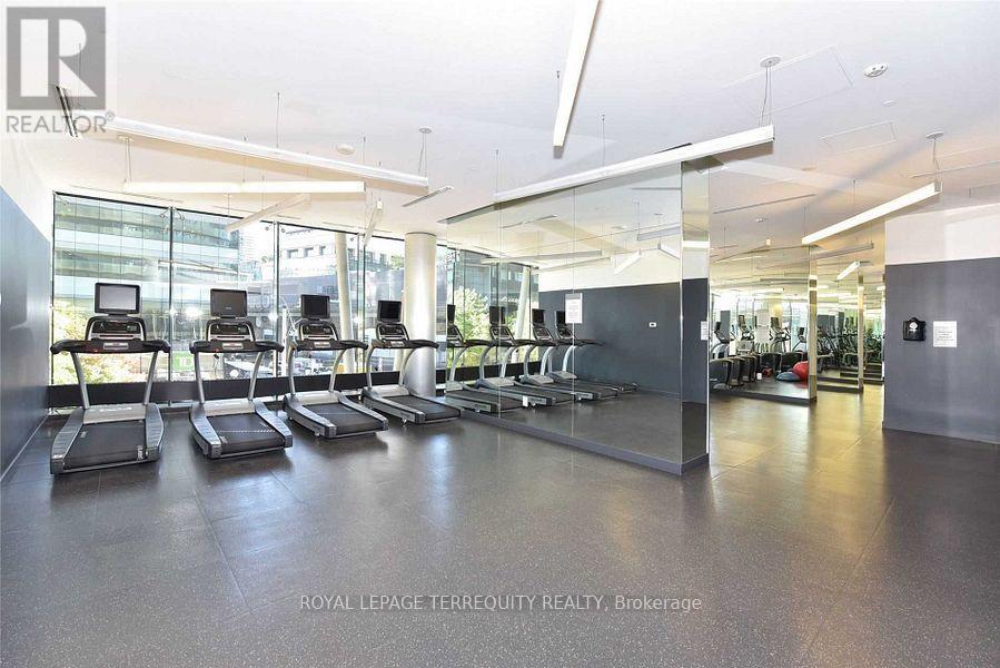 1407 - 14 York Street, Toronto, Ontario  M5J 0B1 - Photo 34 - C12765174