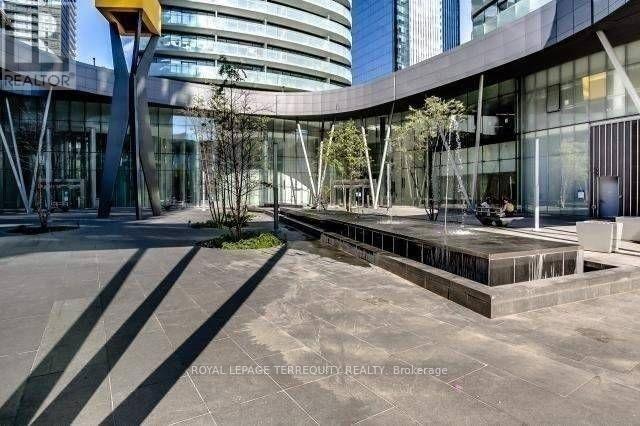 1407 - 14 York Street, Toronto, Ontario  M5J 0B1 - Photo 39 - C12765174