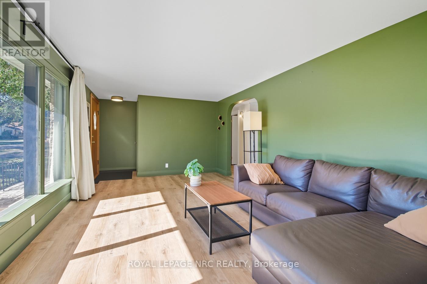 3754 Highland Drive, Fort Erie, Ontario  L0S 1N0 - Photo 7 - X12765456