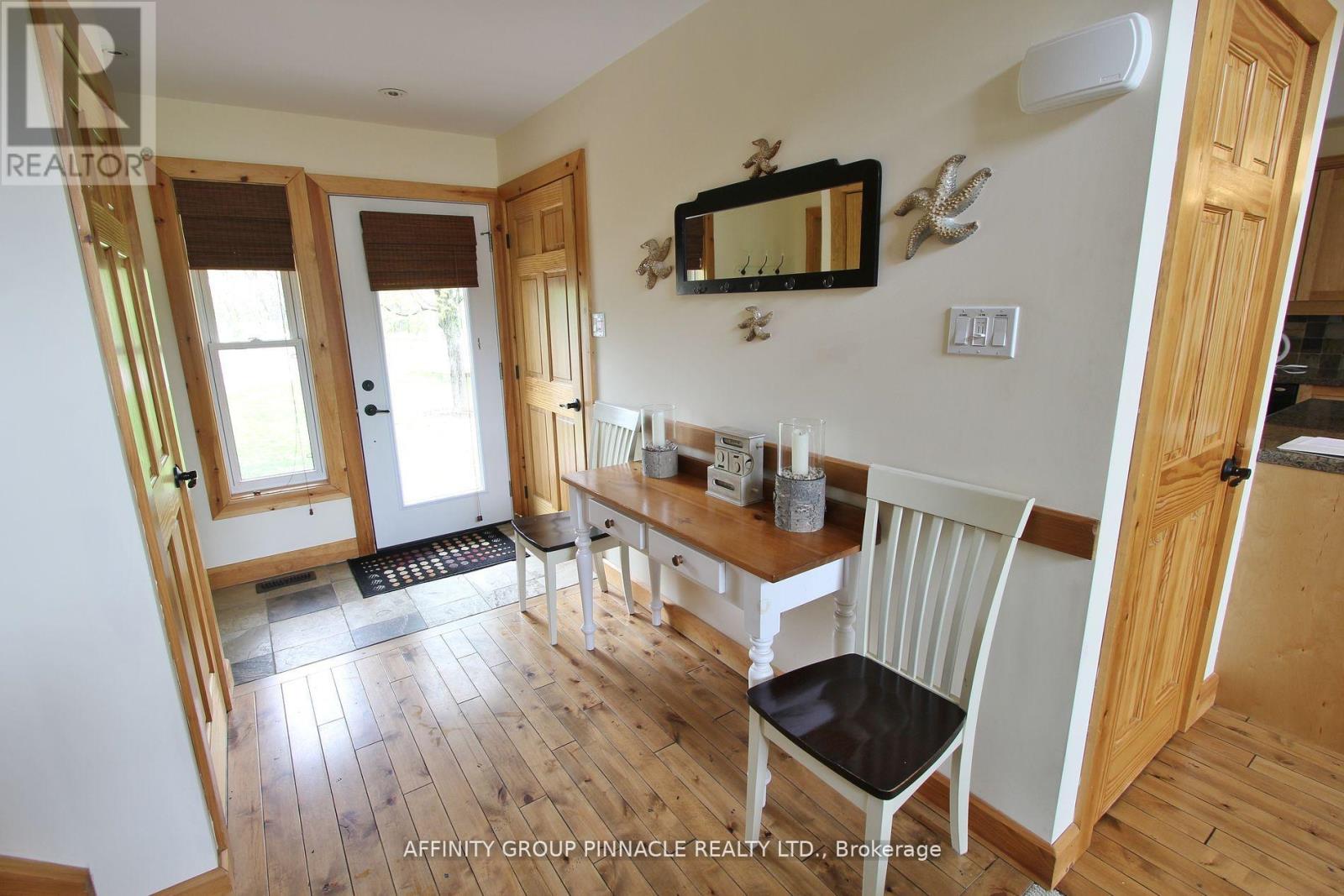 3-2-4 - 6 Goldrock Road, Kawartha Lakes, Ontario  K0M 1K0 - Photo 7 - X12765494