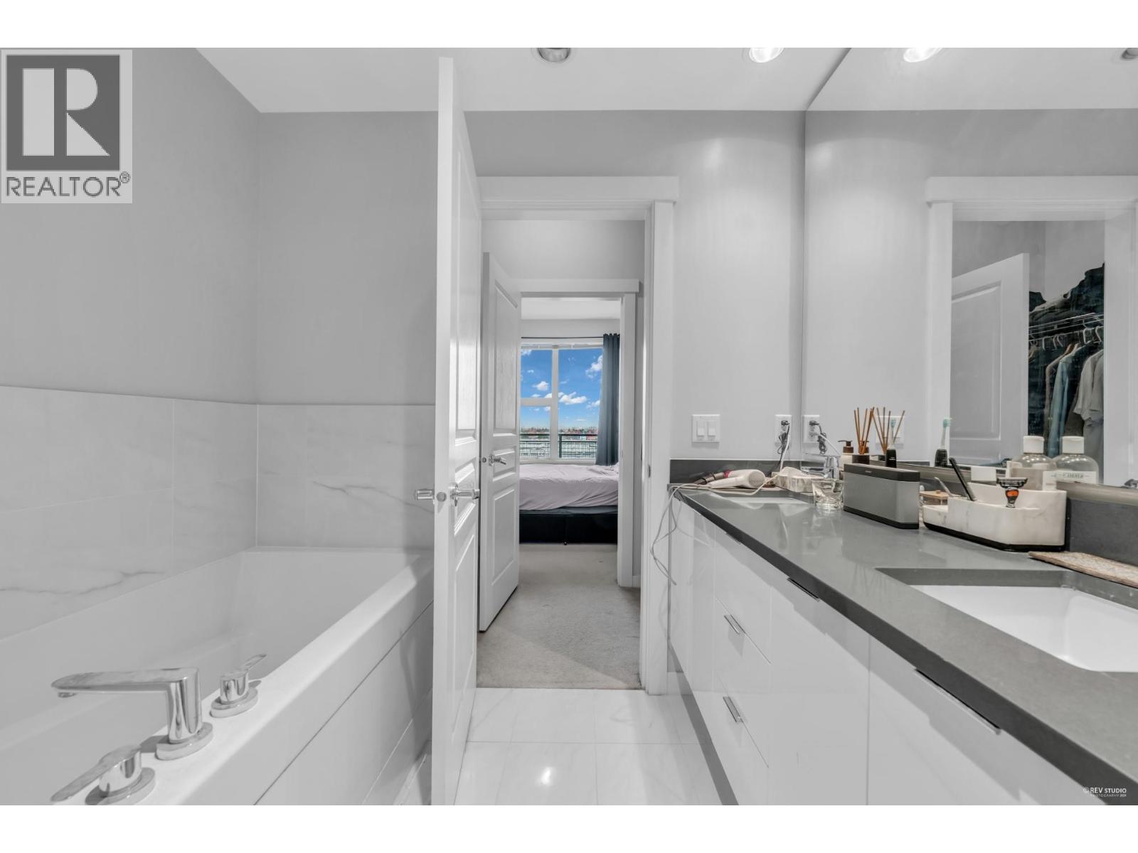 6xx 9388 Tomicki Avenue, Richmond, British Columbia  V6X 0P1 - Photo 13 - R3087331