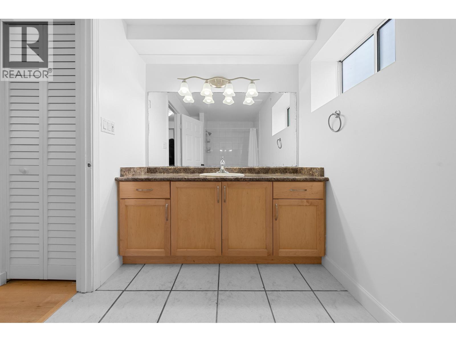 Xxxx Grand Boulevard, North Vancouver, British Columbia  V7L 3X8 - Photo 17 - R3087333