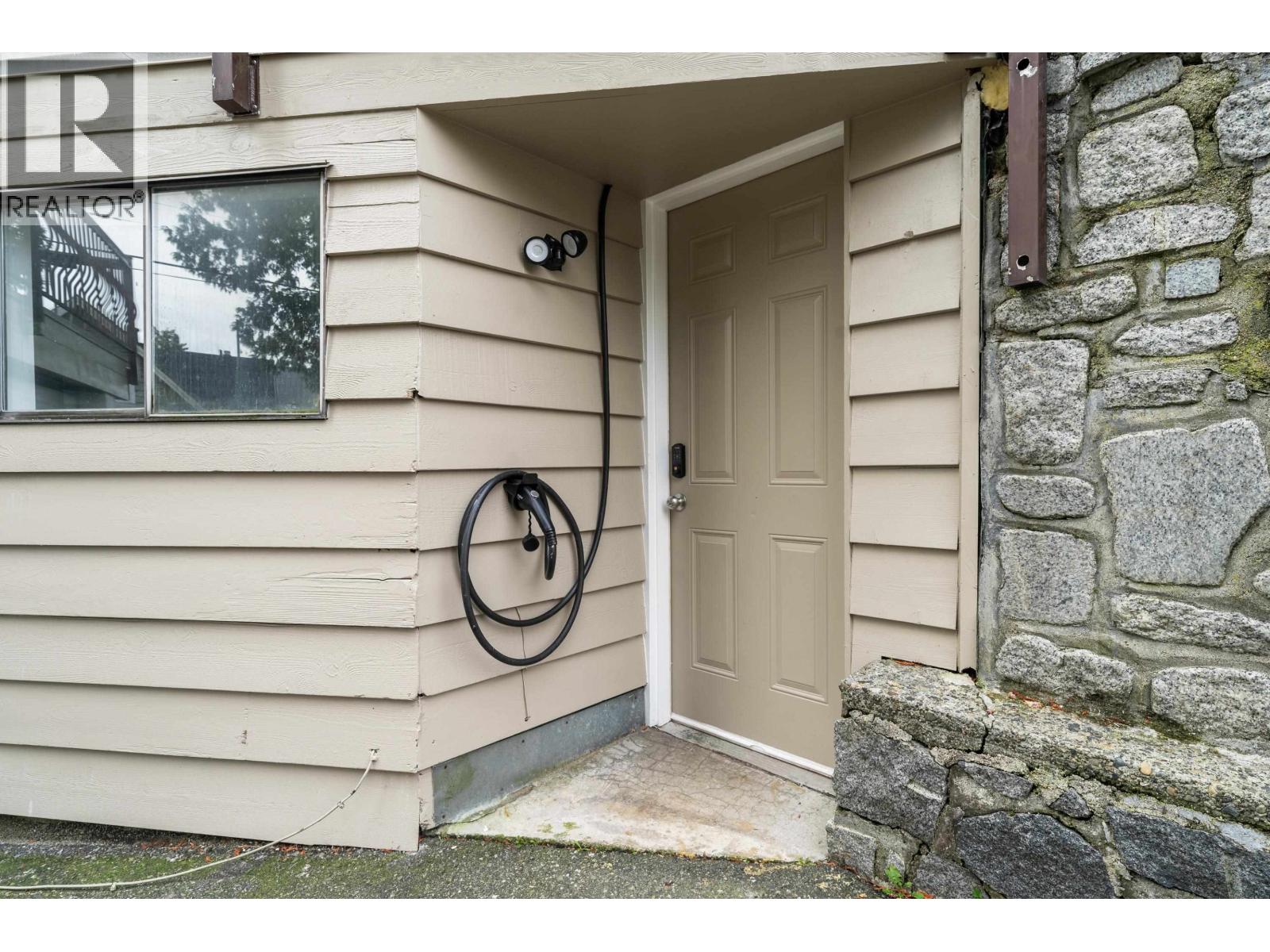 Xxxx Grand Boulevard, North Vancouver, British Columbia  V7L 3X8 - Photo 18 - R3087333