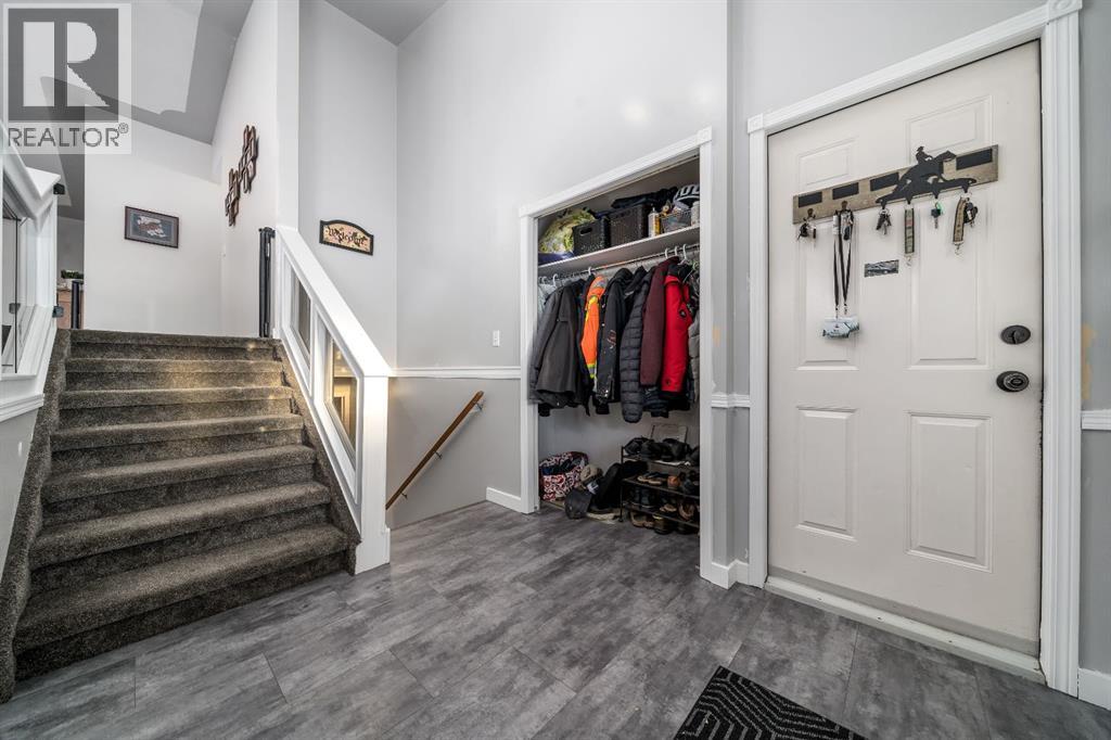 136 Palliser Way Ne, Medicine Hat, Alberta  T1C 1R6 - Photo 4 - A2280767