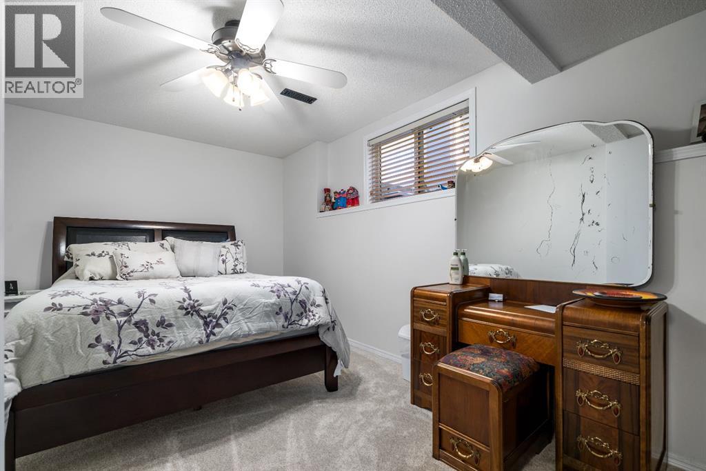 136 Palliser Way Ne, Medicine Hat, Alberta  T1C 1R6 - Photo 21 - A2280767