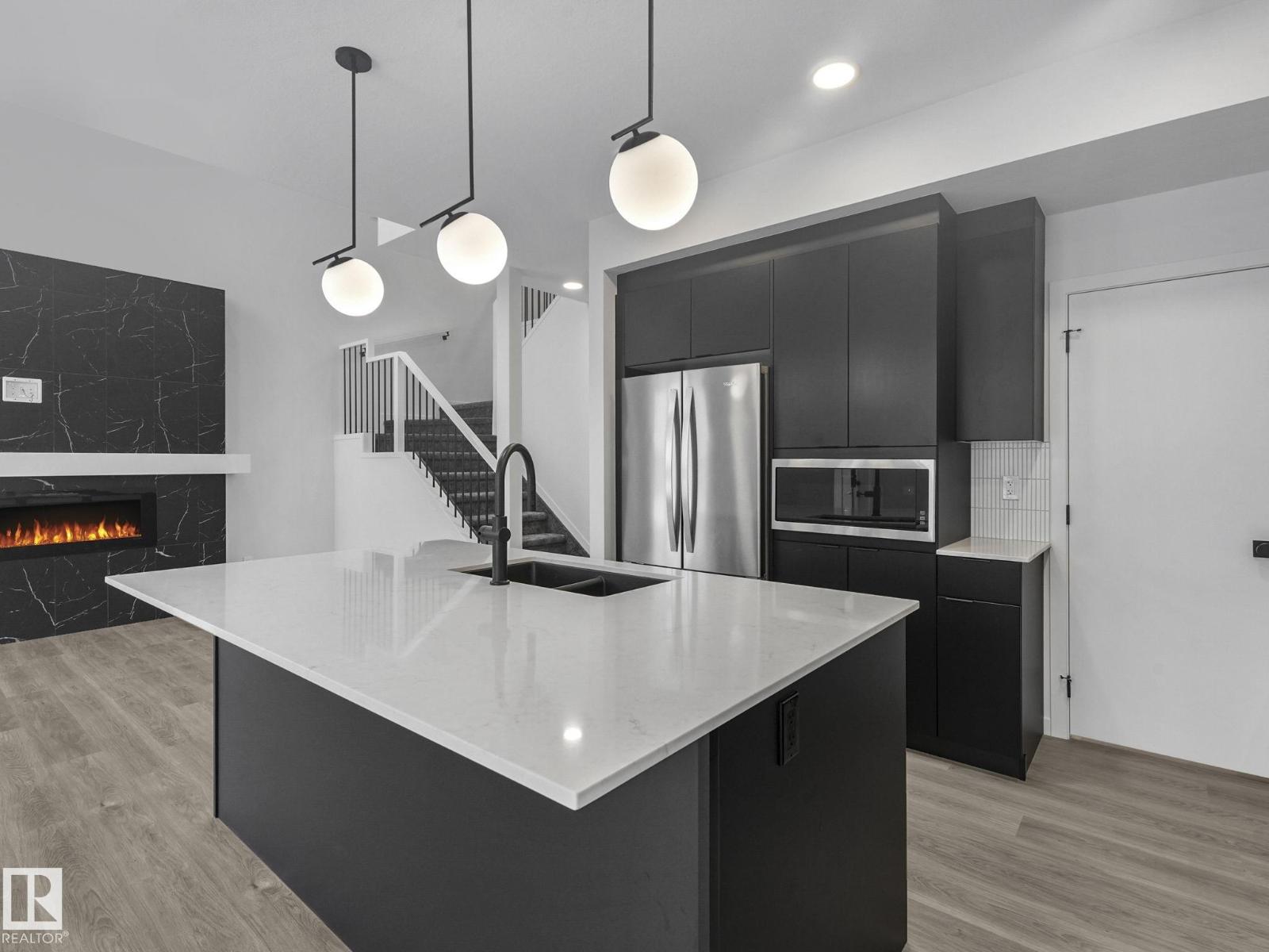 2203 158 St Sw, Edmonton, Alberta  T6W 5P5 - Photo 12 - E4472508